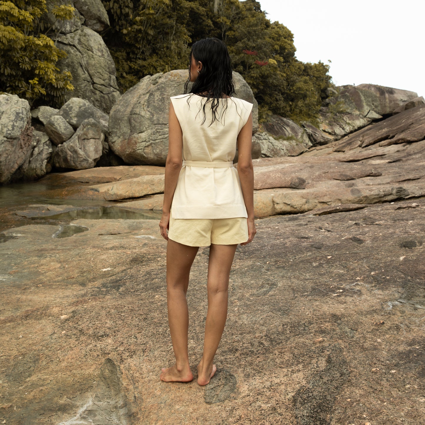 Blusa Cinto Manteiga