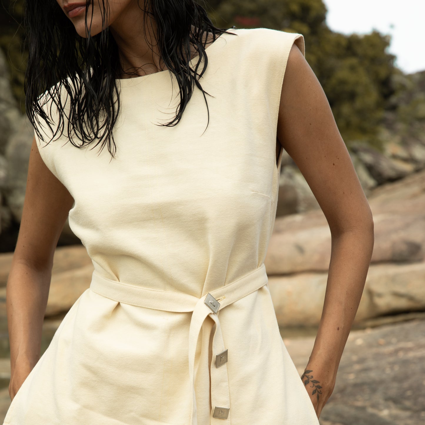Blusa Cinto Manteiga