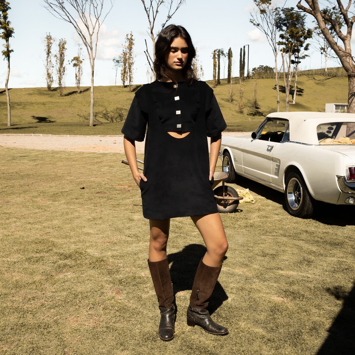 Vestido Suspensório Veludo Preto