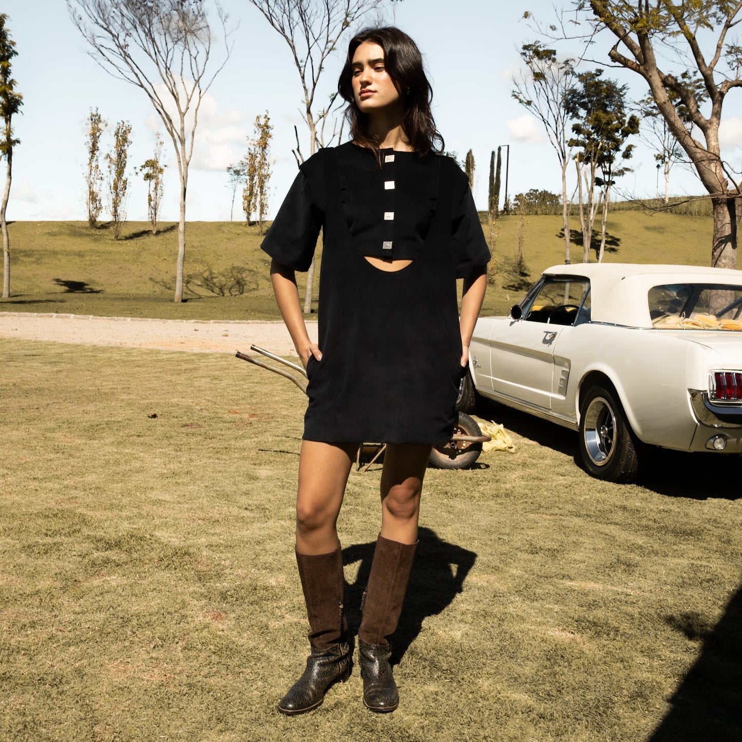 Vestido Suspensório Veludo Preto
