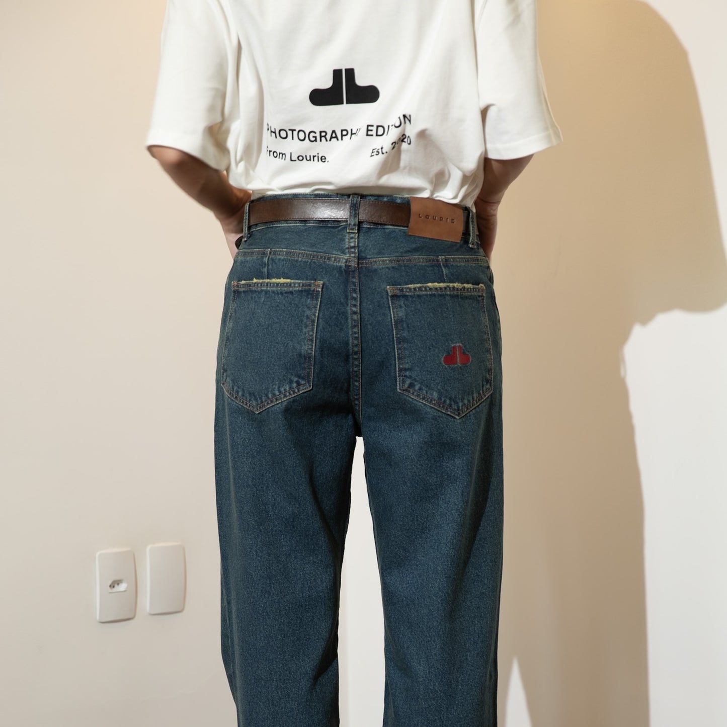 Calça Jeans Logo