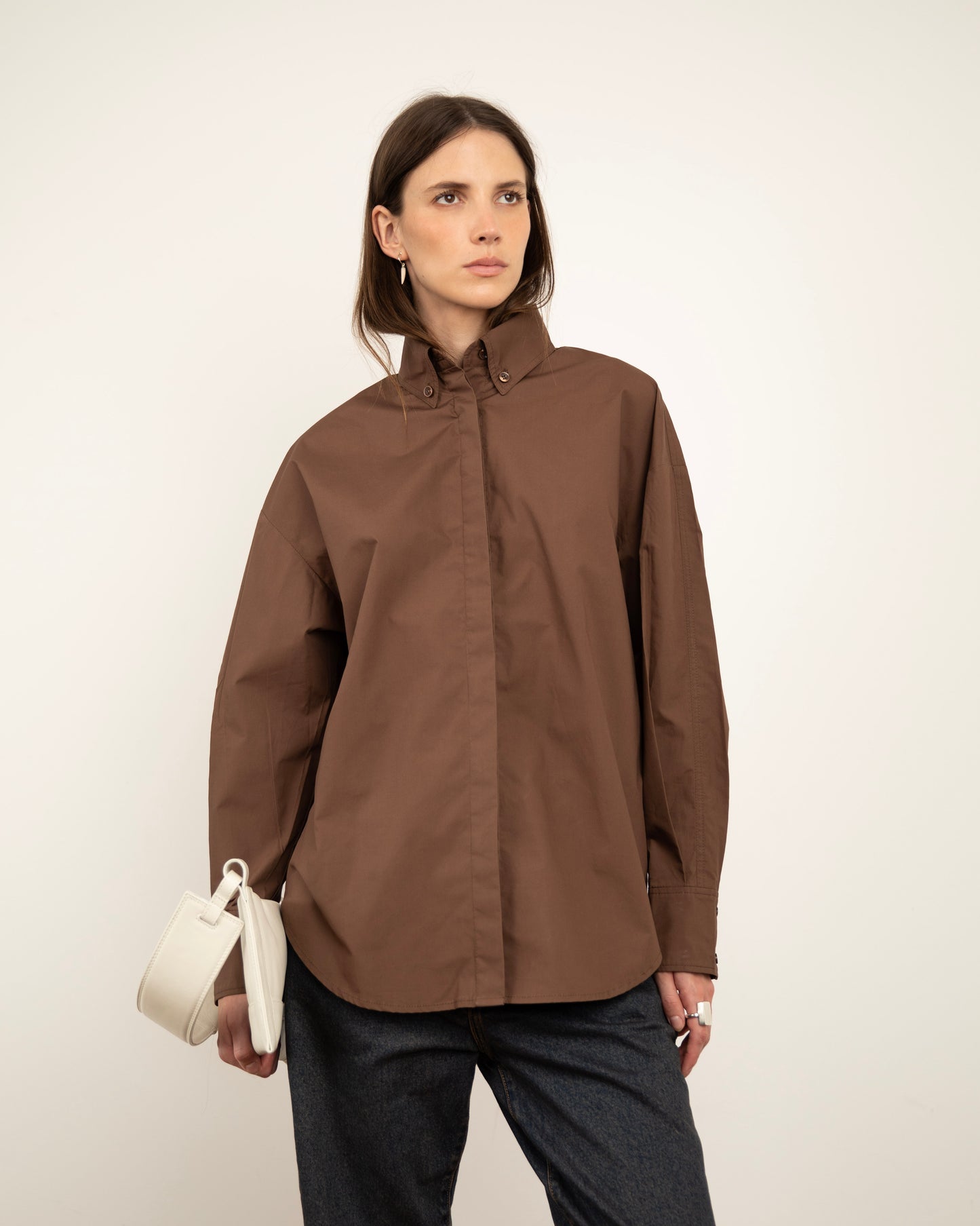 Camisa Papel Marrom
