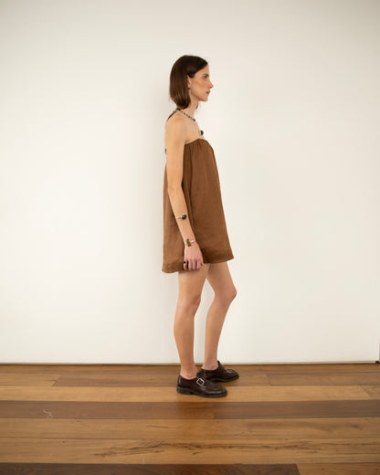 Vestido Mini Tomara que Caia Voil de Linho Marrom