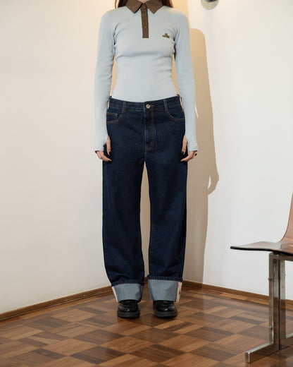 Calça Jeans Barra Cartas Bordadas