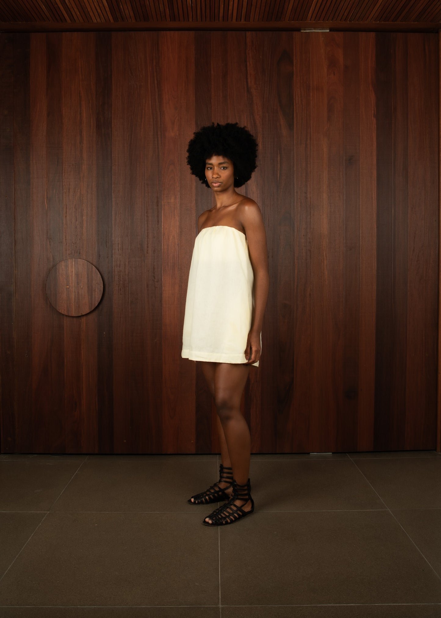 Vestido Mini Tomara que Caia Linho Off White