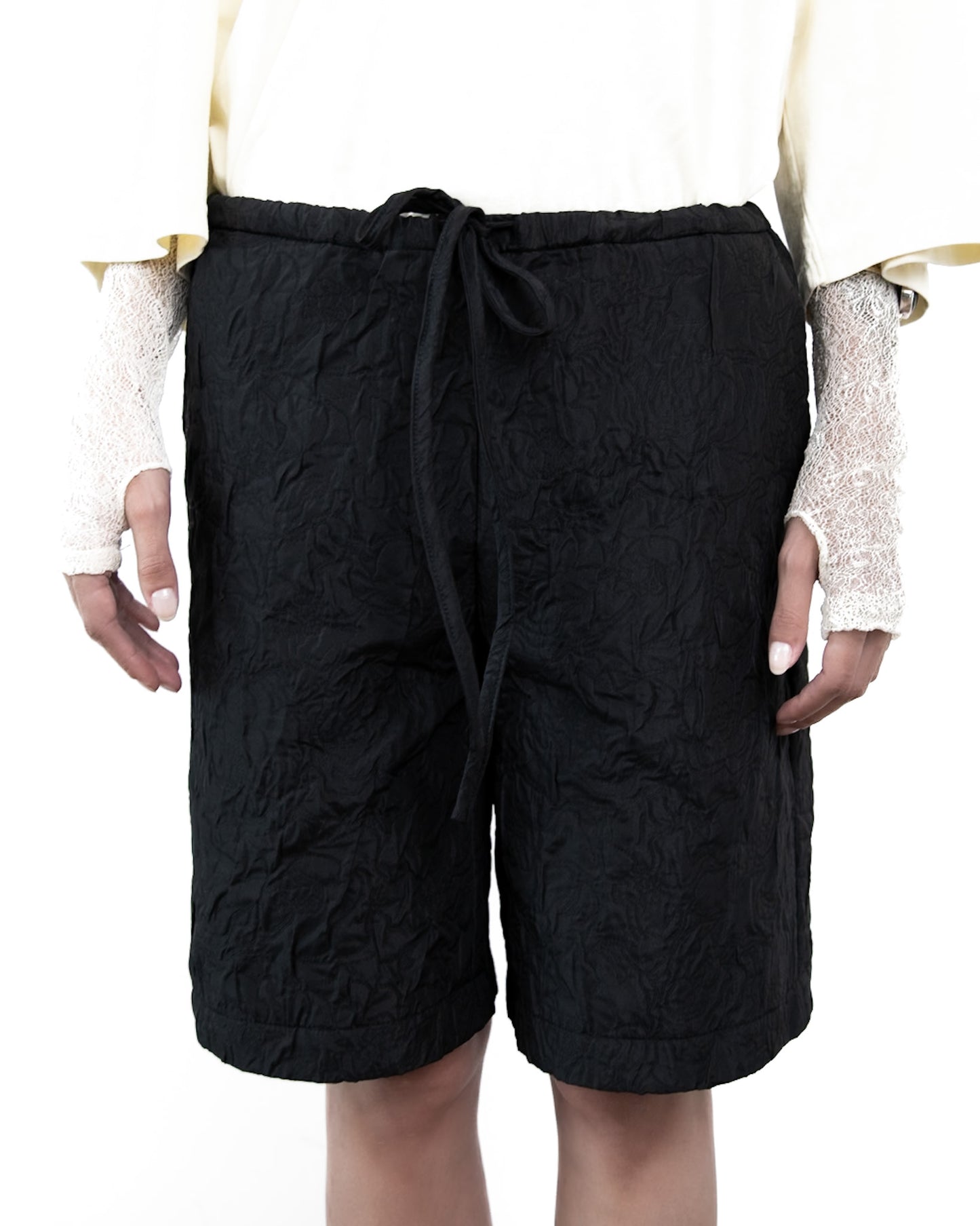 Bermuda Matelassê Preta Limited Edition