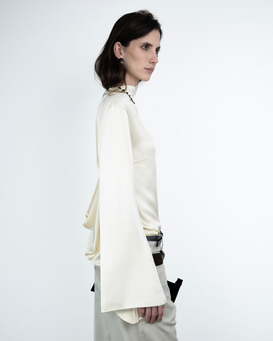 Blusa Dégage Acetinada Creme