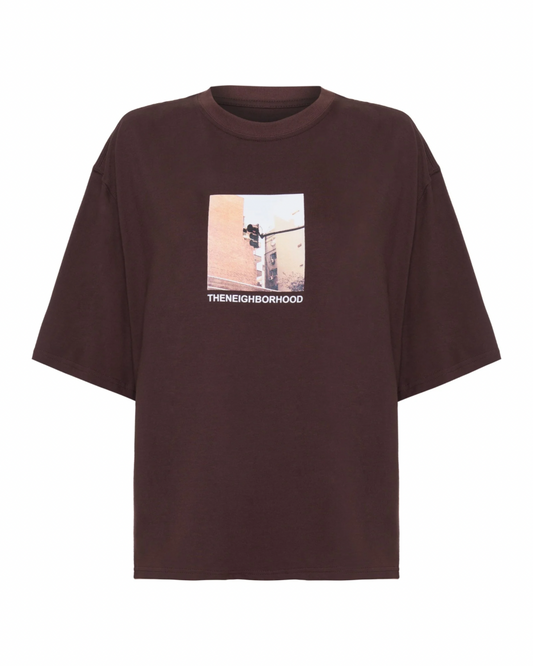 Camiseta The Neighborhood Marrom
