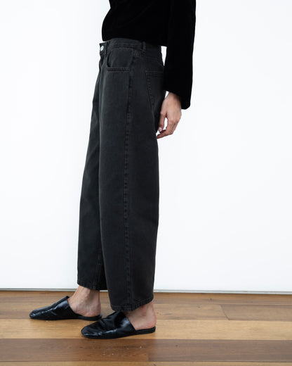 Calça Barrel Jeans Preta Cintura Média