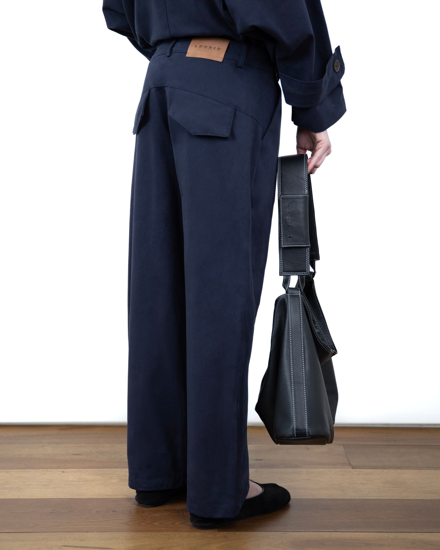 Calça Transpasse Azul Marinho