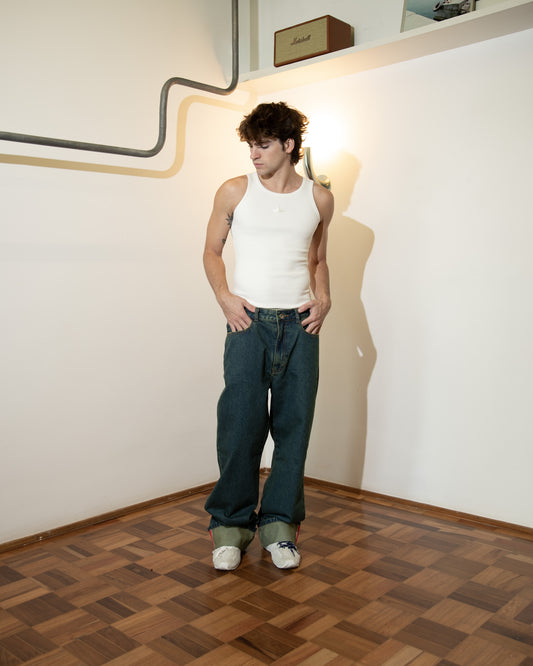 Calça Jeans Logo