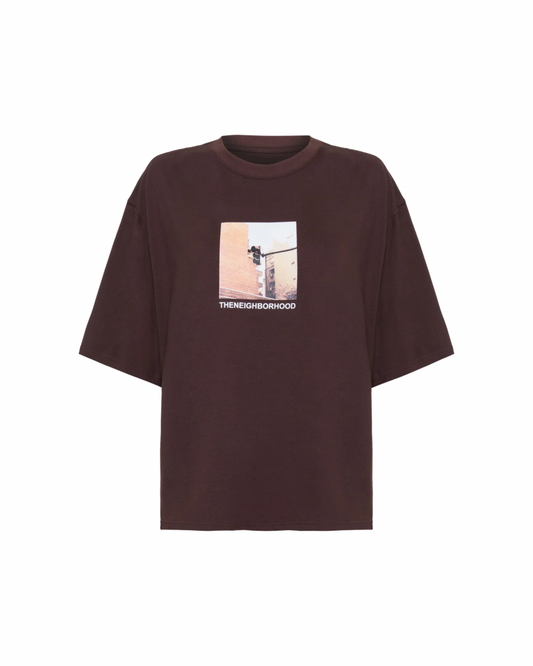 Camiseta The Neighborhood Marrom
