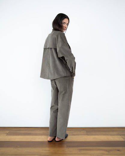 Calça Barrel Veludo Cotelê Cinza