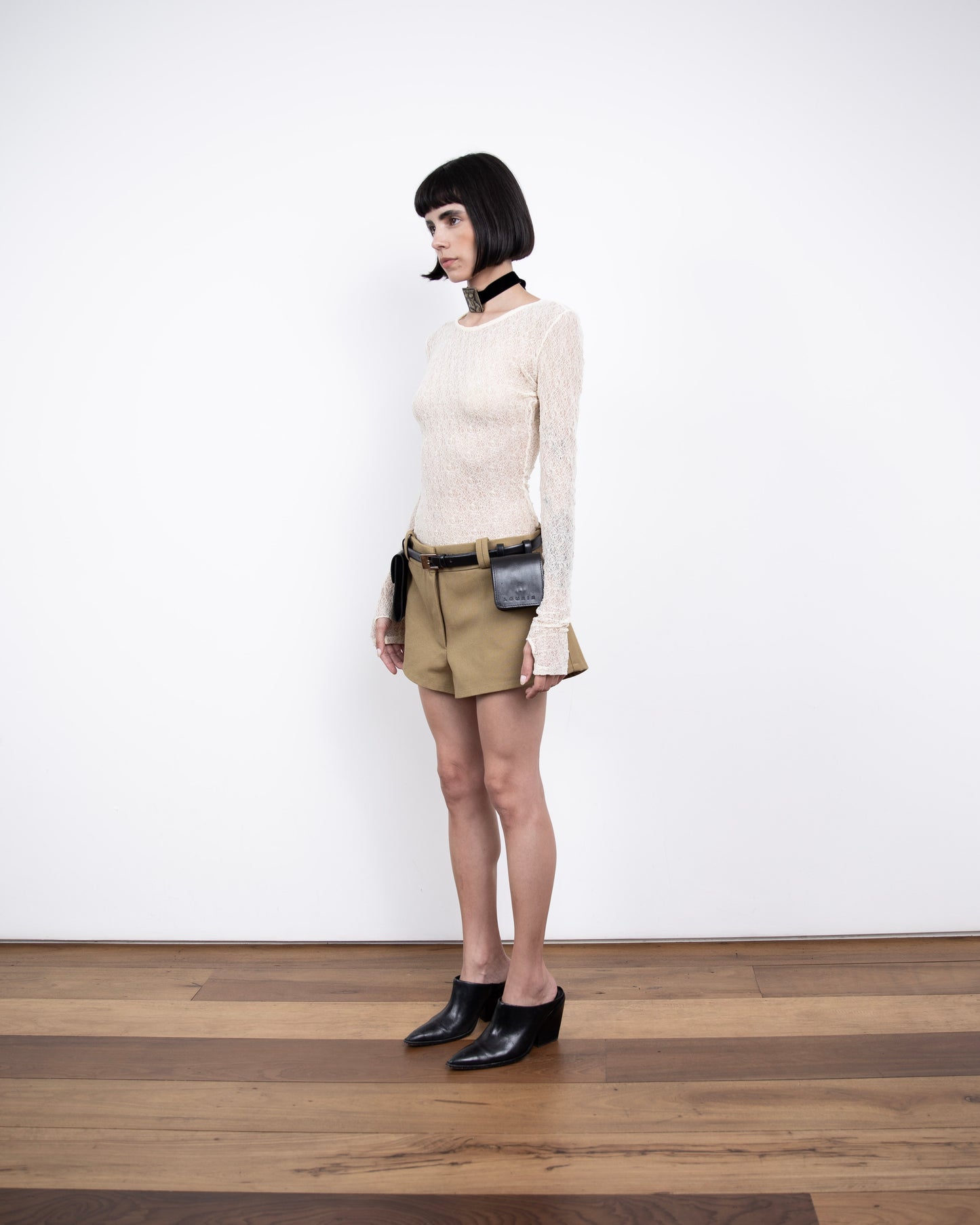 Shorts Instinto Caqui