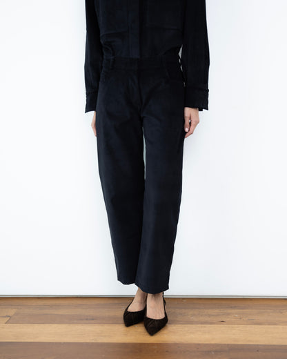 Calça Barrel Veludo Cotelê Preta