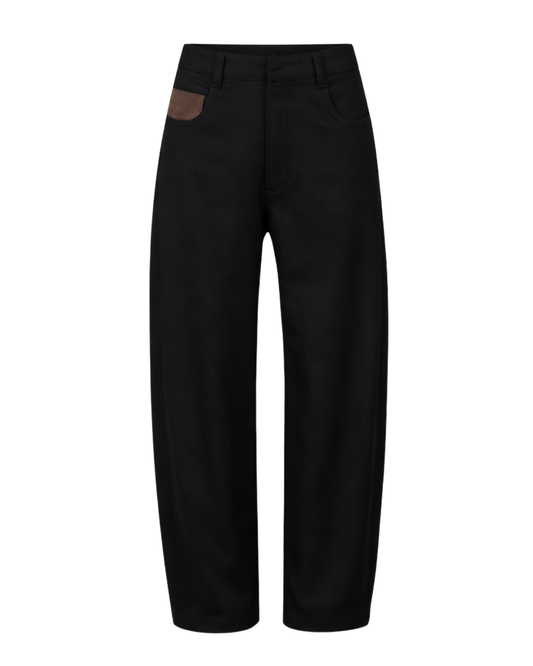 Calça Balloon Bolso Camurça Preta Limited Edition