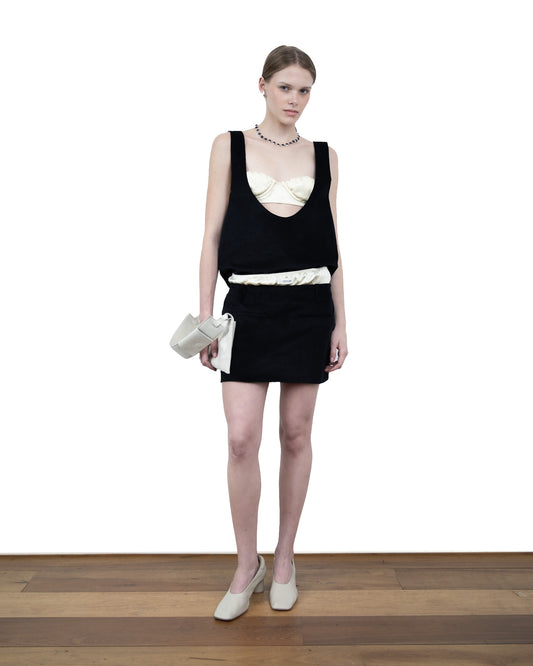 Saia Cotelê com Calcinha Off-White